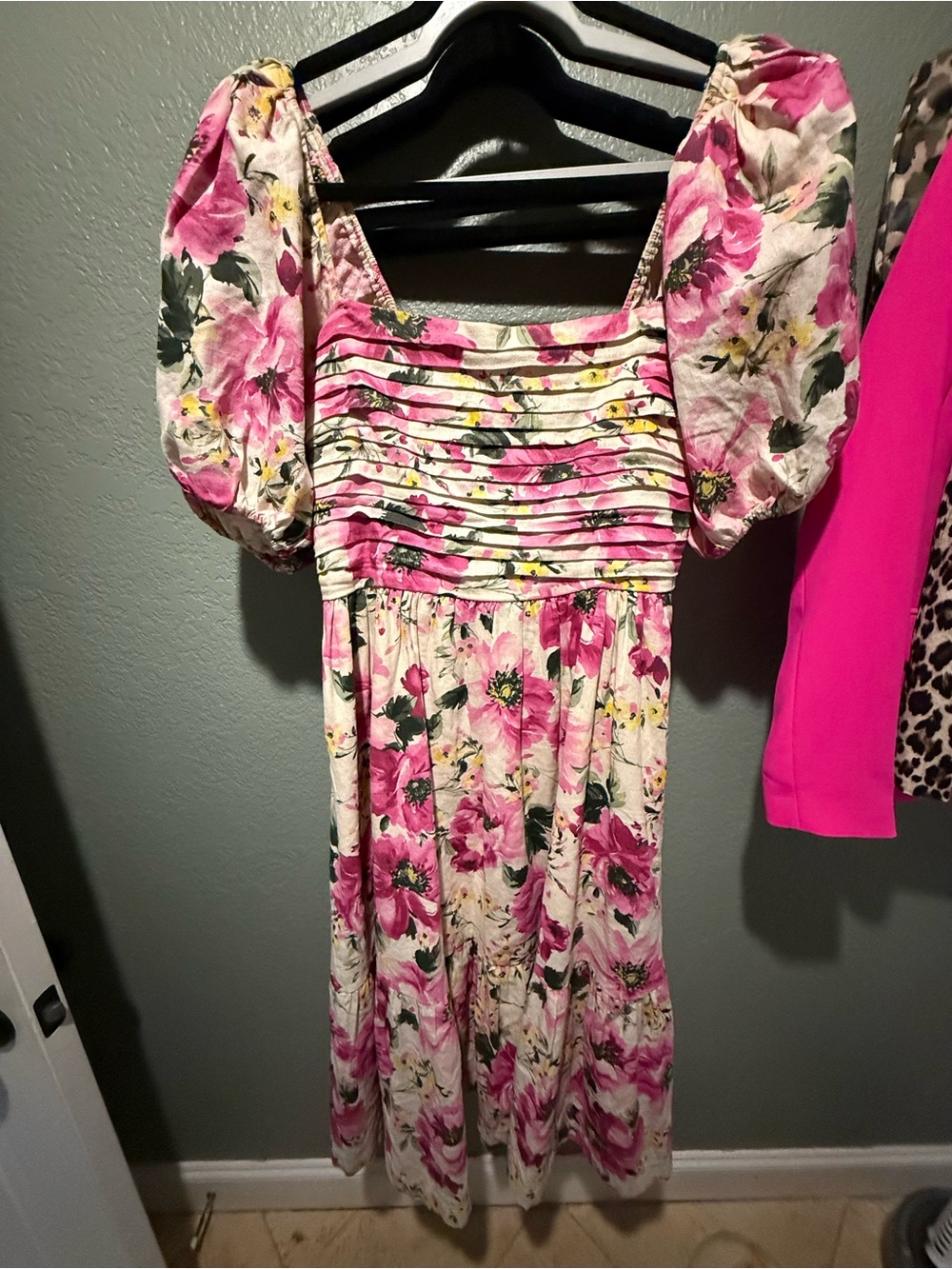 Emerson Abercrombie Dress Pink Floral Puff Sleeve Midi Dress